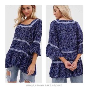 Free People ▪ Flowy Navy Floral Talk About It Bohemian Cottagecore Tunic Top